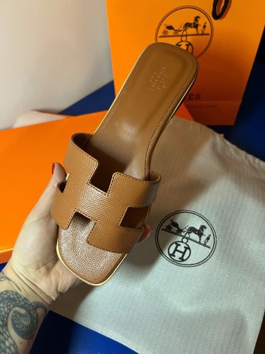 Шльопанці Hermes