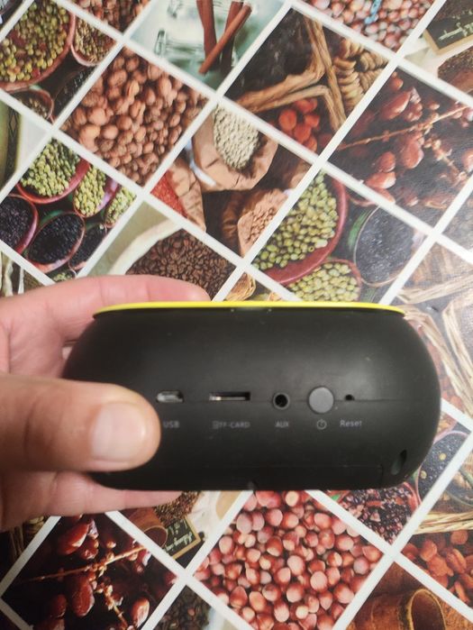 Продам блютуз колонку AWEI