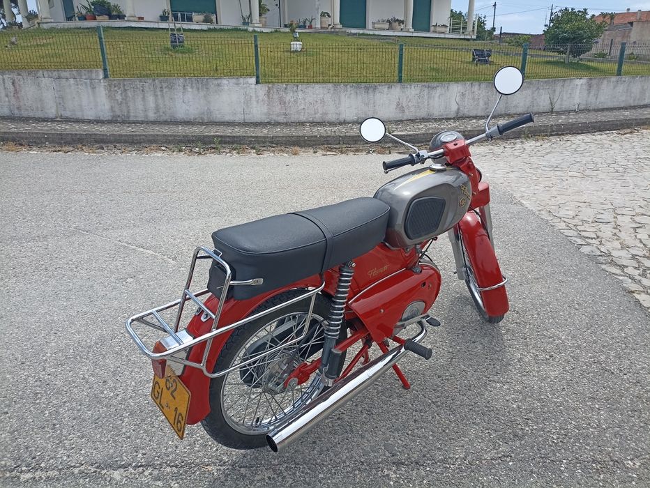 Vendo motorizada "Kreidler Floret'/restaurada faz 4 Anos!