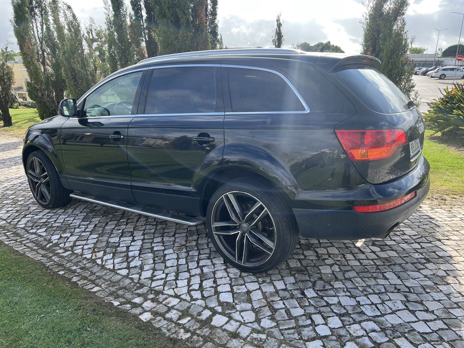 Audi Q7.   V6. 3.0.  Panoramico Nacional    Full extras  7 lugares