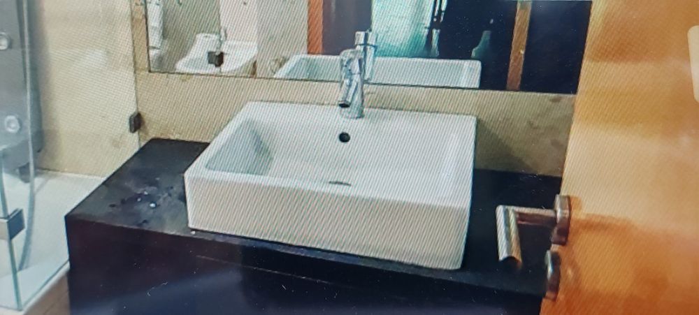 Lavatório de pousar Duravit by Philippe Starck
