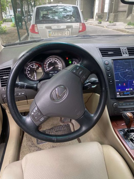 Продам Lexus GS300 -задний привод