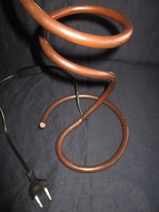 Candeeiro de mesa Design Tarogo