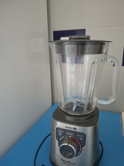 Liquidificador semi novo