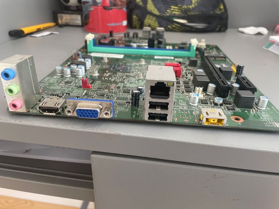 Motherboard Ideacentre com Processador integrado + dissipador e cooler