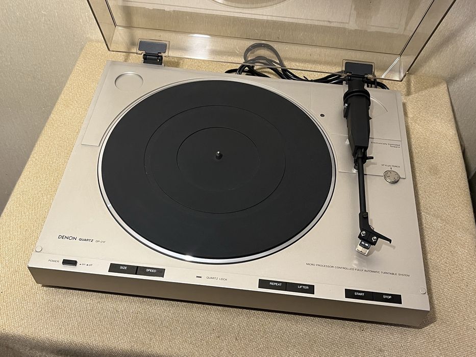 Уникальный проигрыватель винила DENON DP-21F DIRECT DRIVE QUARTZ