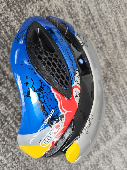 Kask Red Bull Roz M 52-58cm Abus Gamechanger Uniktowy Rowerowy Szosowy Aerodynamiczny