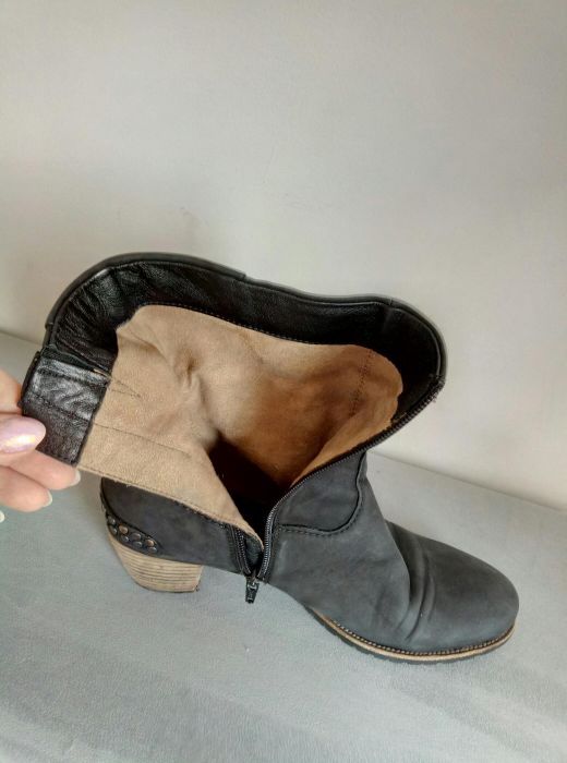 Kozaki botki 39 / 40 skóra naturalna