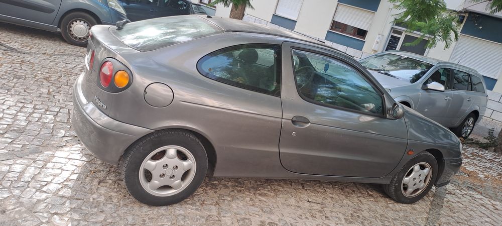 Renaut megane coupe 1.6 gasolina 1996