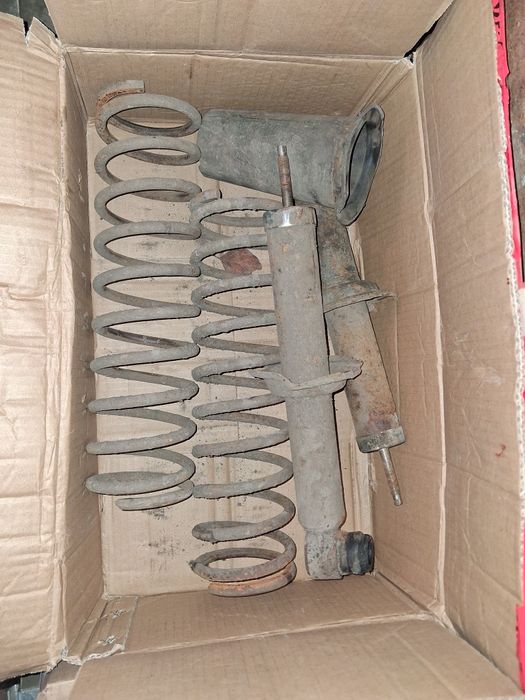 Комплект Амортизатора+Пружини задні Таврія, комплект