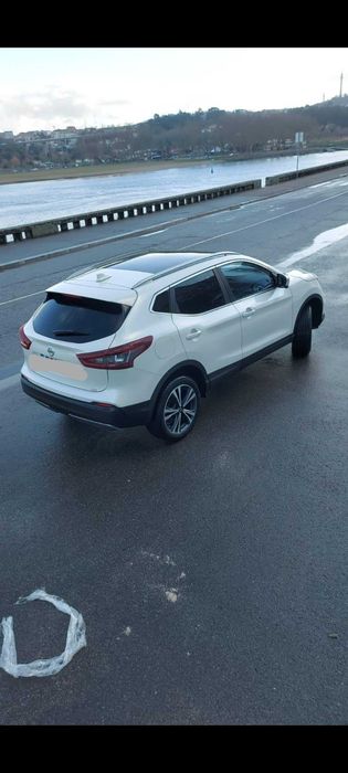 Nissan qashqai 1.5 dci acenta ( 2020) ou troco por autocaravana