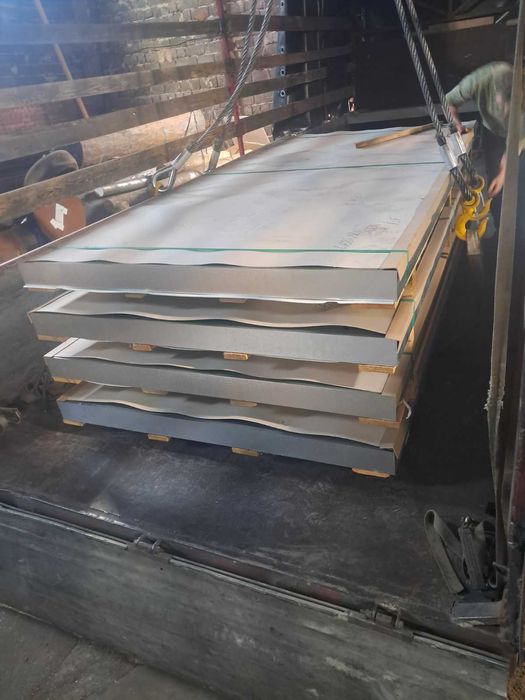 Sprzedaż prętów kutych i walcowanych. Duży wybór gatunków i rozmiarów