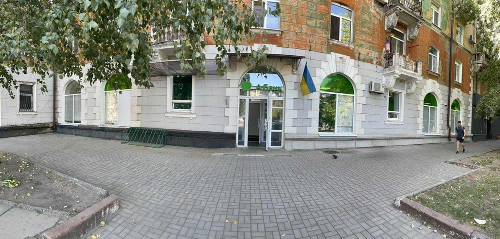 Нежитлове приміщення, площею 284.8 кв.м. у м. Дніпро