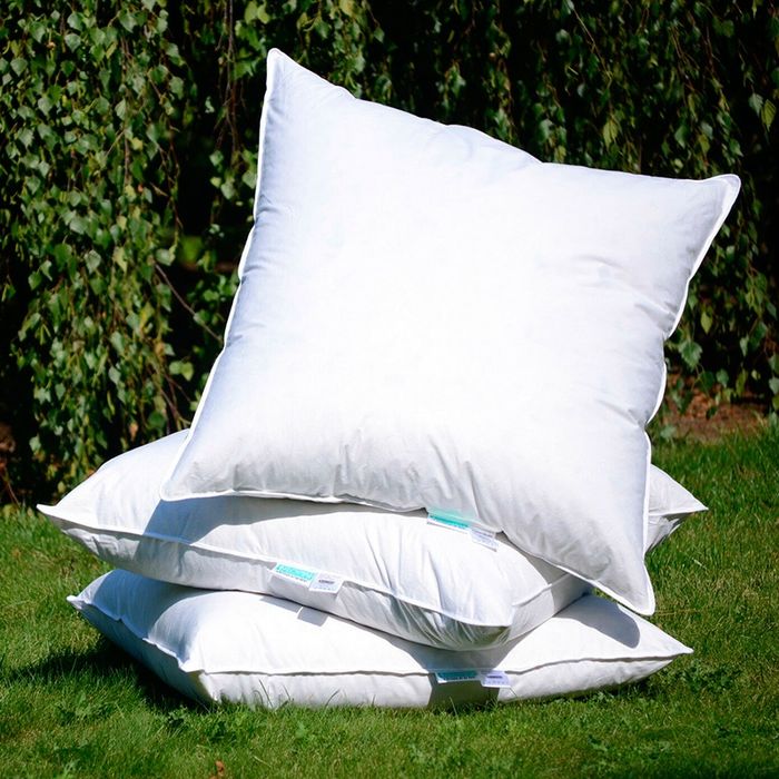 Подушки Київ Чистка реставрація подушок ковдр пери Киев