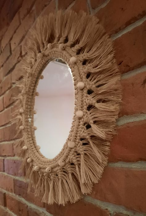 Lustro boho ze sznurka jutowego makramowego