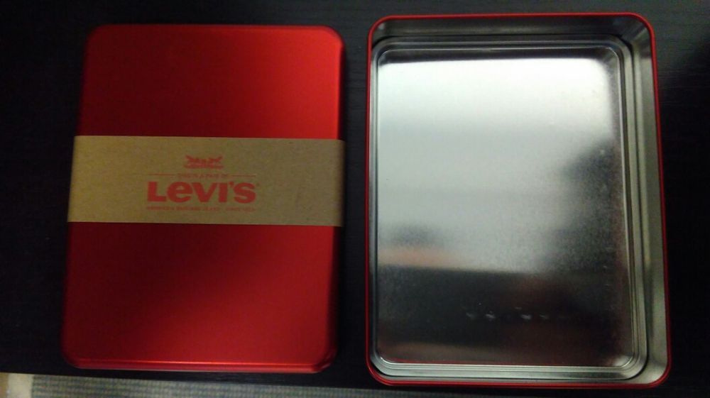 Pudełko metalowe LEVI'S