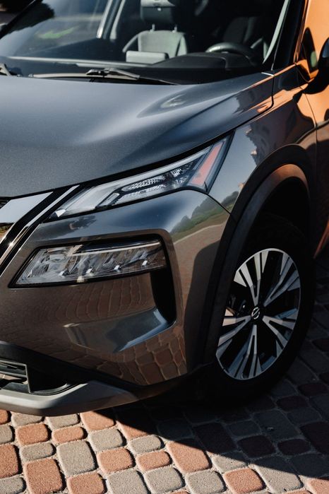 Продам автомобіль Nissan Rogue T333