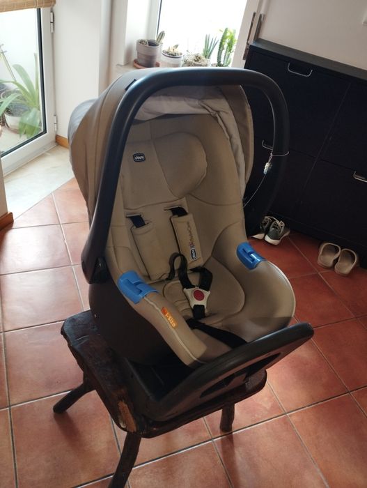 Cadeira Auto bebé Chicco Oasys i-size