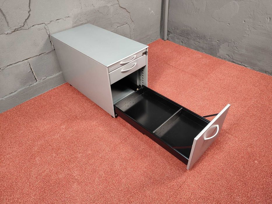 Kontenerek szafka biurowa szuflady zamykana na kółkach metal ciężka