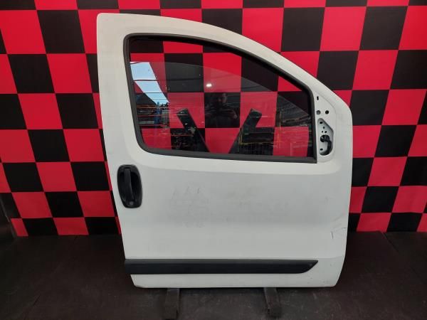 Porta frente direita FIAT Fiorino Furgão/Combi (225_)