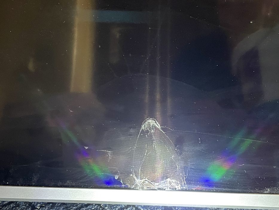 телевізор Sharp LC-65P6030U, 65 дюймів.