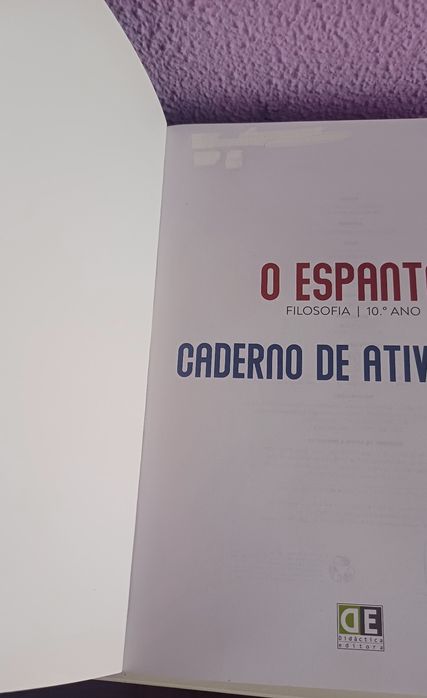 Livro 'O espanto' 10° ano