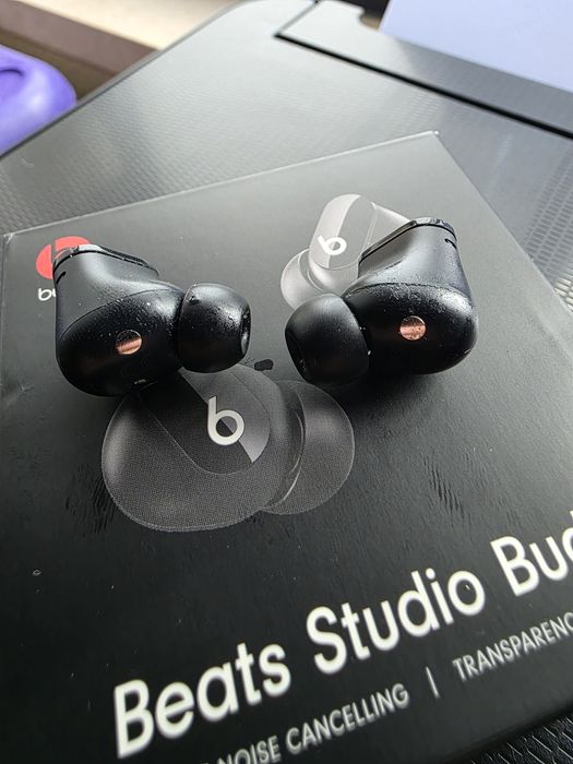 Beats Studio Buds Original