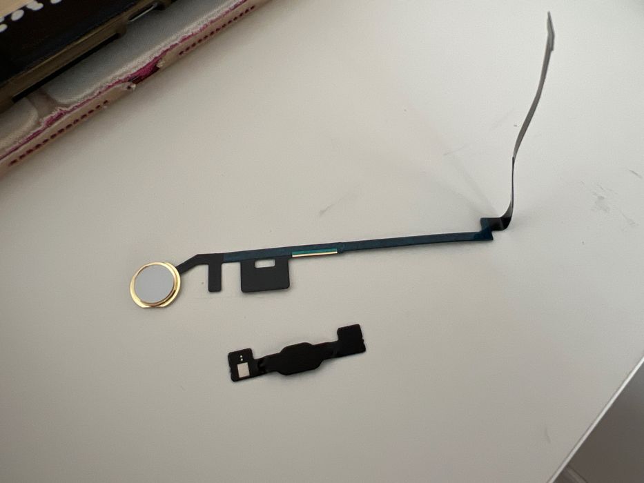 Przycisk Home do iPada Air 7. Złoty.