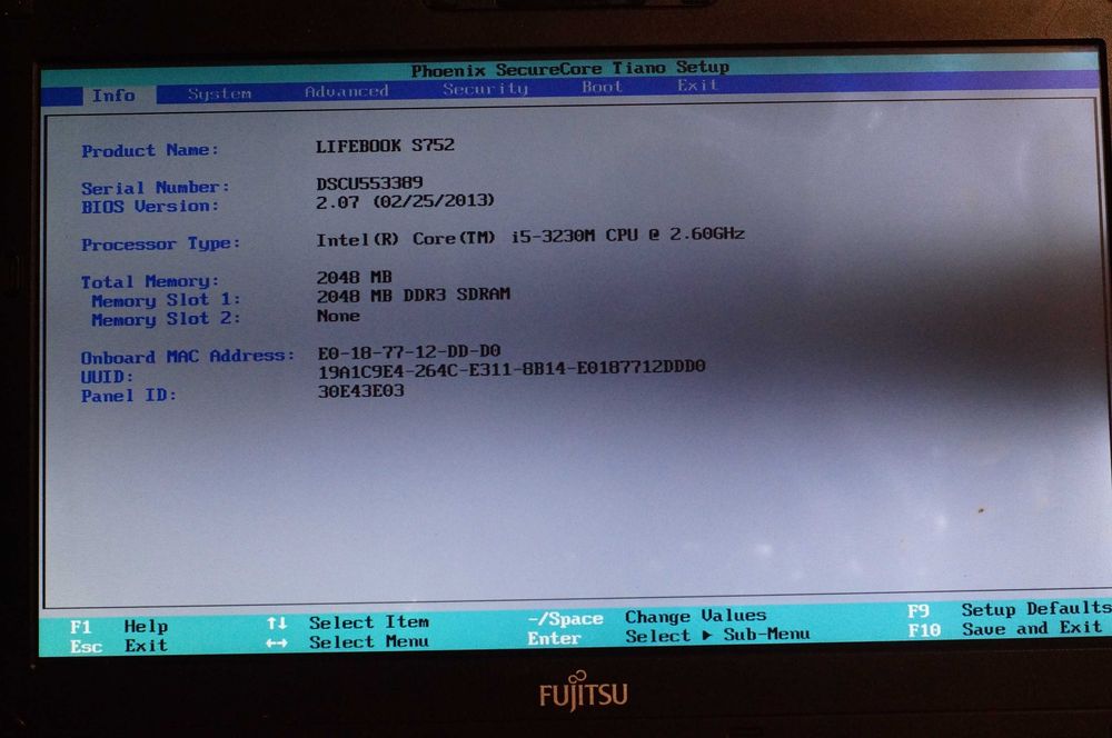 14" fujitsu s752 Core i5-3230M 2Gb DDR3 320Gb HDD