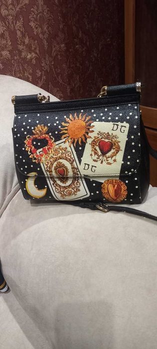 Сумка Dolce Gabbana.