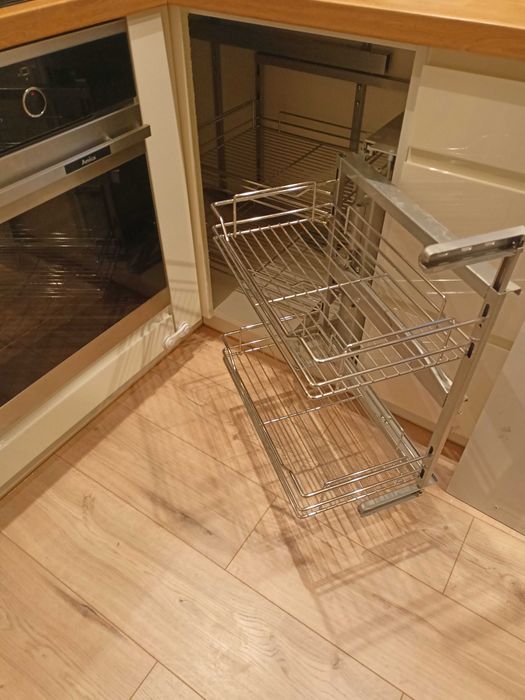 Kosz cargo do szafki narożnej do kuchni
