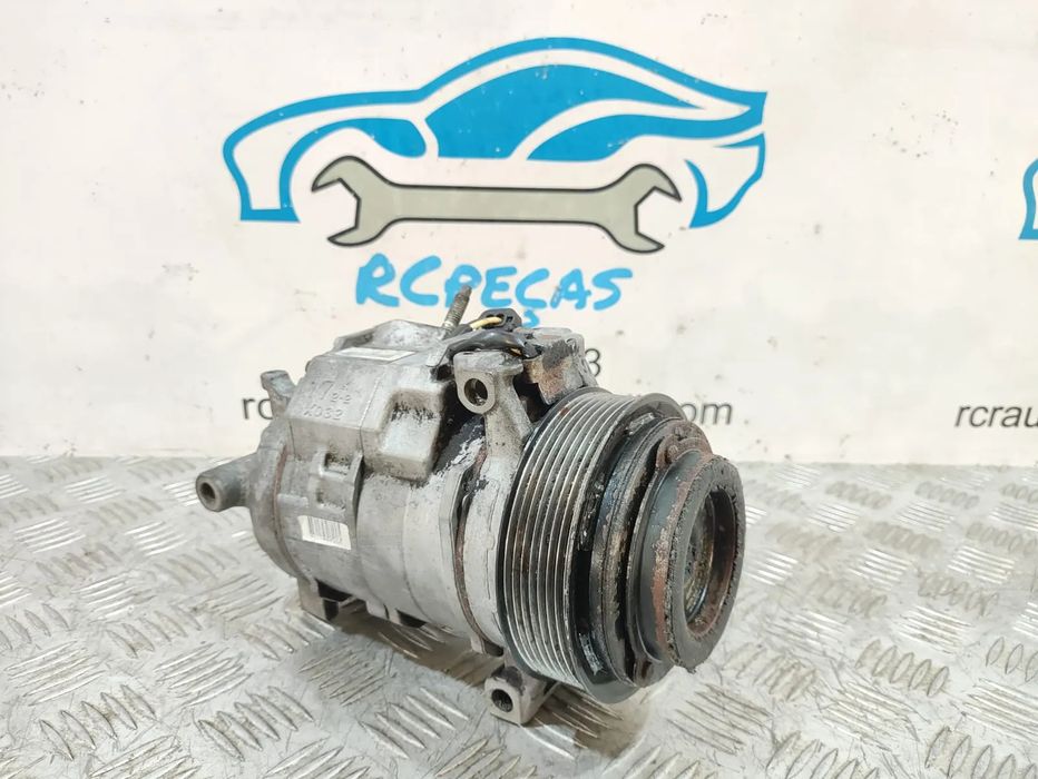 Alternador Valeo TG17C026 proveniente de um motor Mercedes 3.0 CDI V6