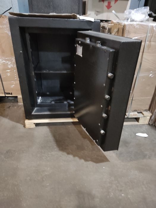 Продаю  вогнестійкій сейф