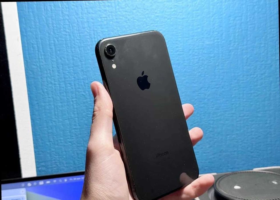 iPhone Xr, 256 ГБ Neverlock