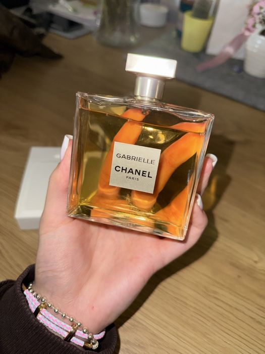 Парфумована вода Gabrielle Chanel Essence