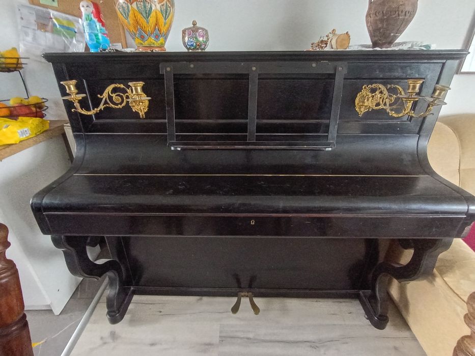Pianino Francuskie