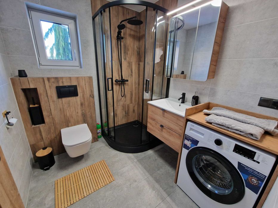 Nowy DOMEK W GÓRACH 80m² dla 9 OSÓB taras BANIA Jacuzzi KOMINEK pralka OGRODZONY TEREN 250m² GRILL