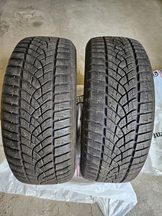 Opony zimowe 17 215 55 98V  GOODYEAR ULTRAGRIP - Jak Nowe.ok 8mm!!!