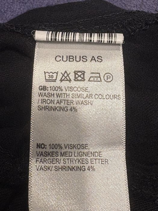 Czarne spodnie z wiskozy 100% Cubus XS