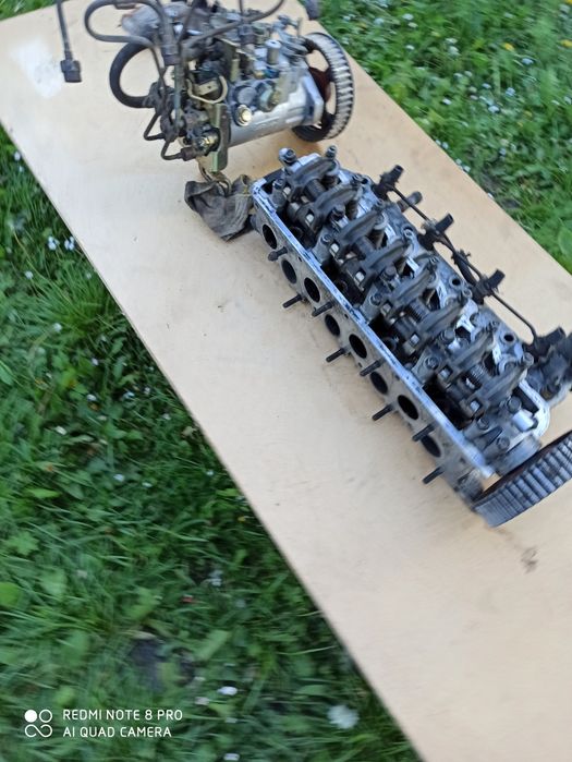 Головка в сборе можу шліванути при згоді покупця топлівний насос