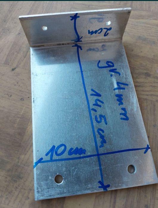 Kątownik aluminiowy