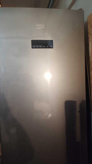 Lodówka BEKO RCNA406E40ZXBN NoFrost Srebrna
