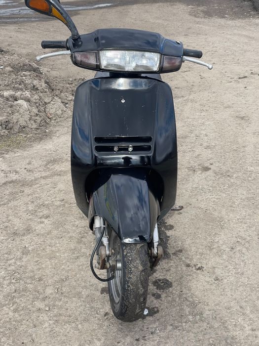 Honda leed скутер