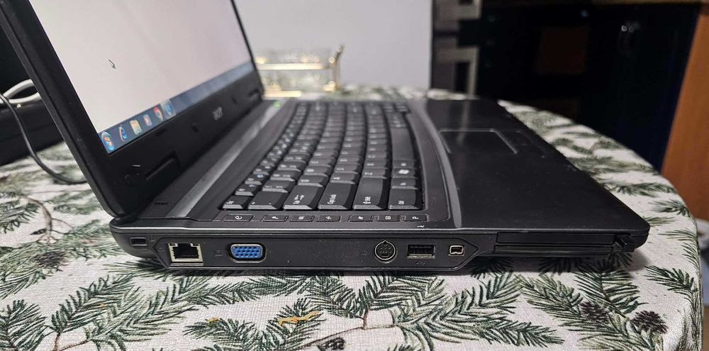 Laptop Acer Extensa 5220