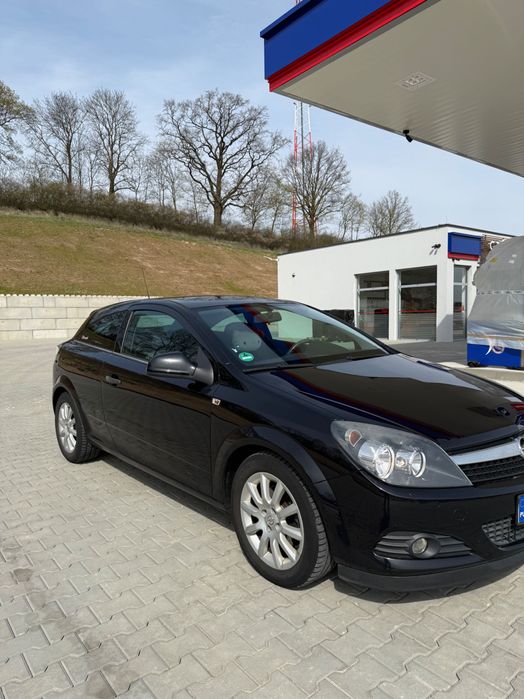 Opel astra H gtc
