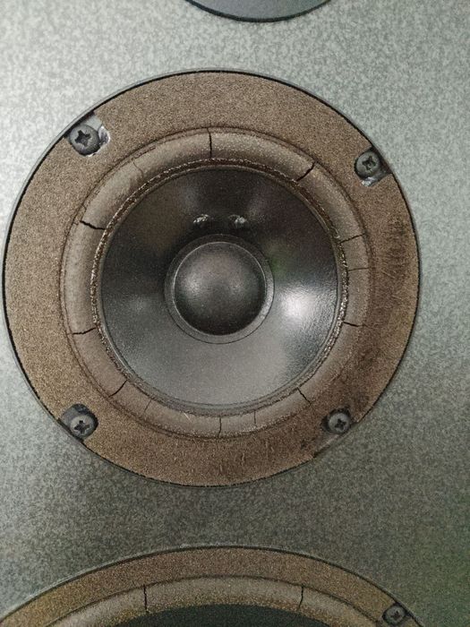 Колонки JBL LX70