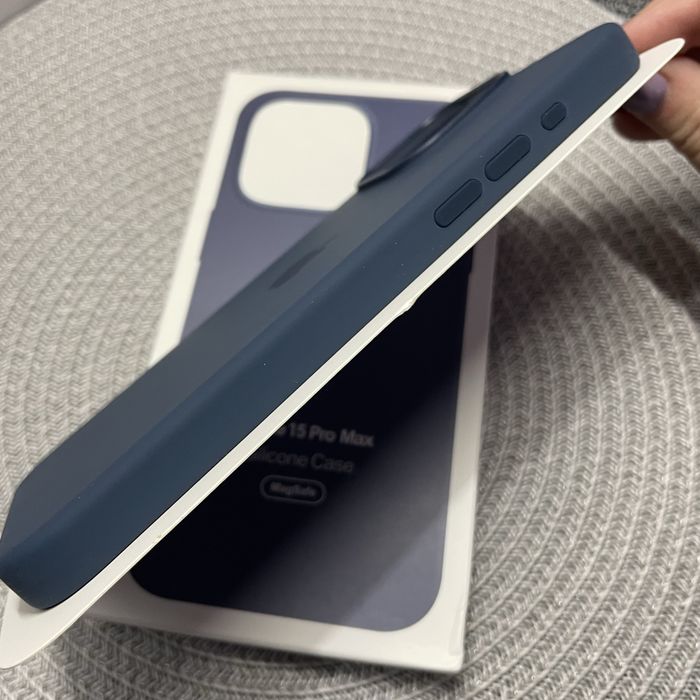 Чехол Silicone Case MagSafe with Animation iPhone 15/14/Pro Max