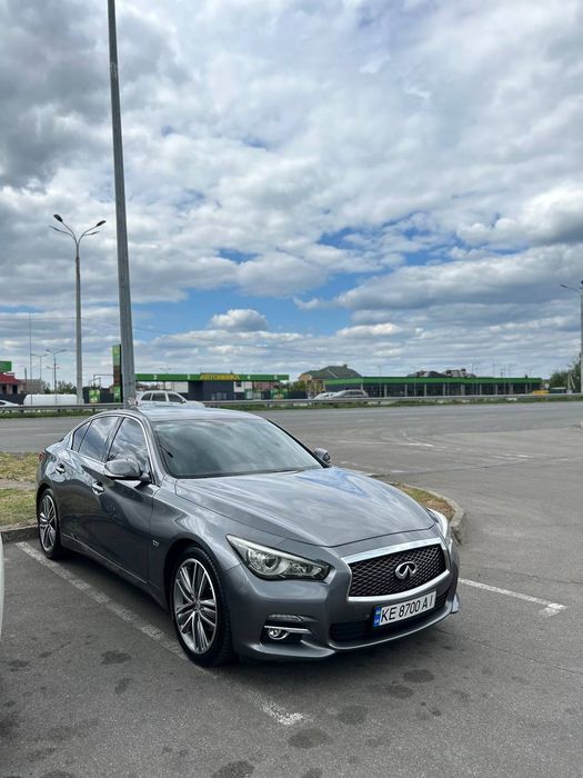Продам инфинити Q50 2014г