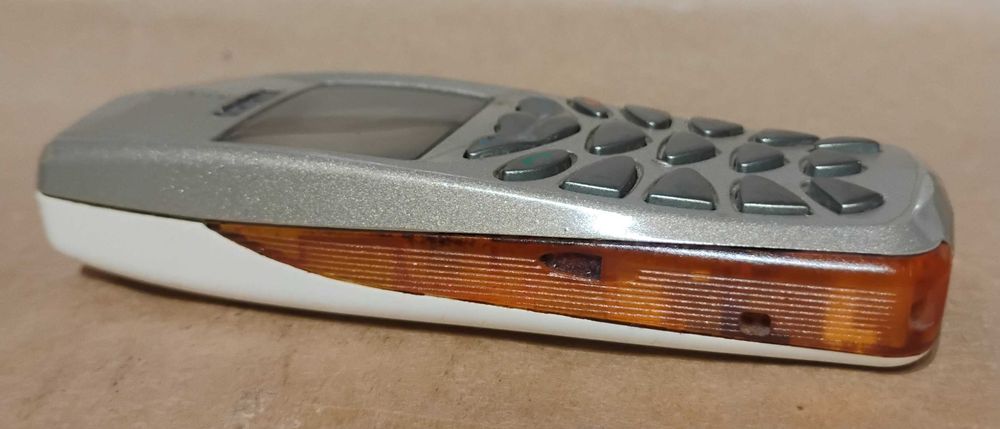 NOKIA 3510 i RH-9 + ładowarka bez simlock nowa bateria