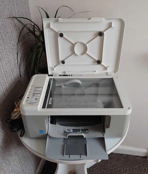 Impressora e Scanner HP, modelo: F2290